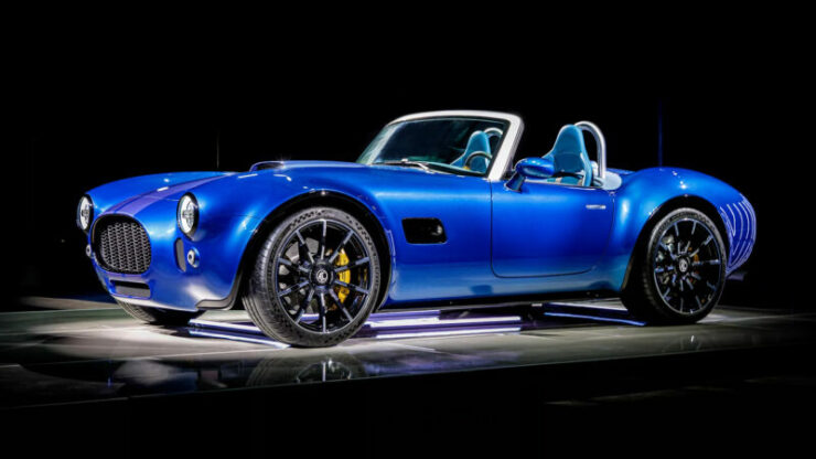 AC Cobra GT Roadster 01