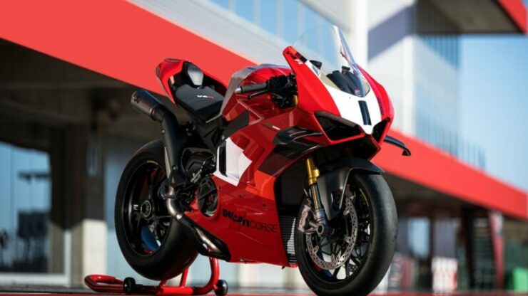 Ducati Panigale V4R 04