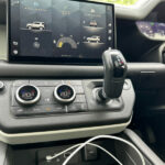 land rover defender 90 pandu uji 47