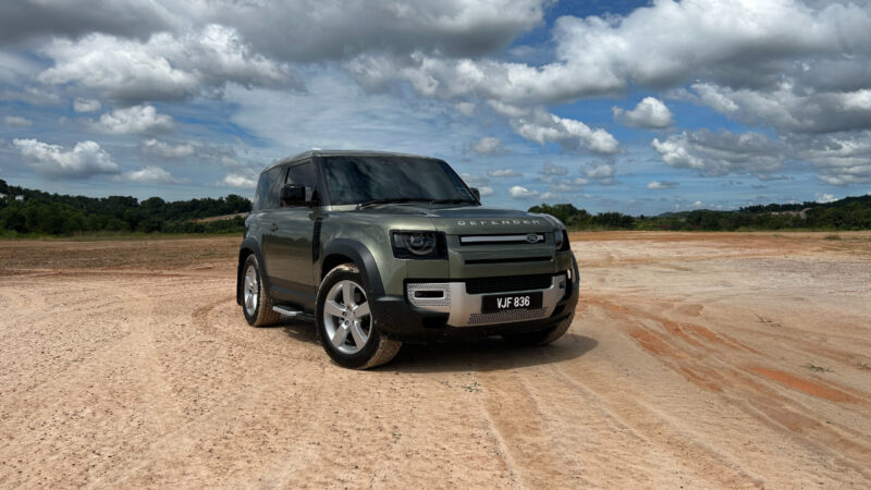 land rover defender 90 thumb