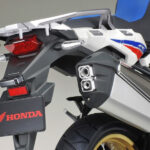 tamiya honda africa twin 1-6 10