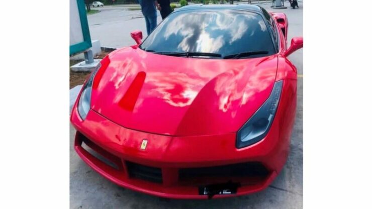 Ferrari 488 Spider tak ada road tax