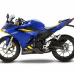Honda CBR150R Pearl Nightfall Blue 03
