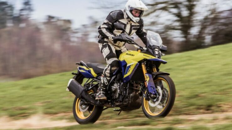 Suzuki V-Strom 800DE 03