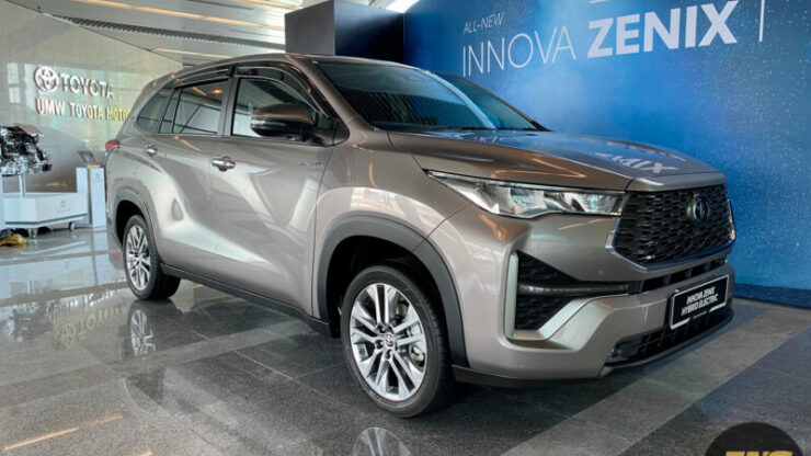 Toyota Innova Zenix Malaysia 02