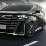 Toyota Vellfire 02
