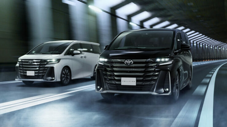 Toyota Vellfire 03