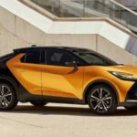 toyota c-hr 2023i 01
