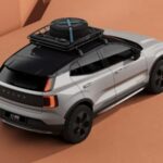 volvo ex30 cross country 03