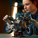 lego technic yamaha mt-10 sp 03
