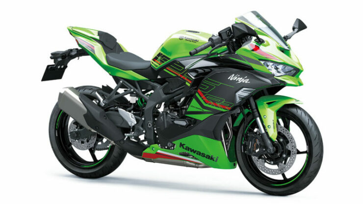 Kawasaki Ninja ZX-25R 01