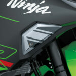 Kawasaki Ninja ZX-25R 08