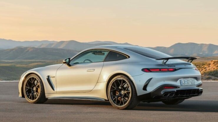 mercedes-amg gt 2023 05
