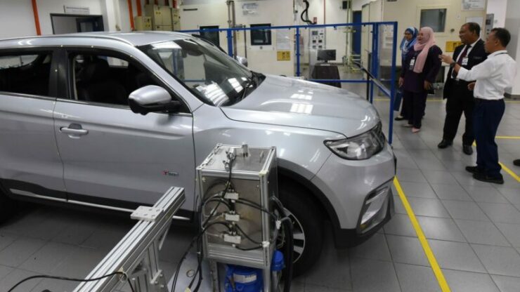 Pusat Ujian Proton terima akreditasi 01