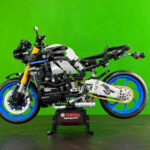 lego technic yamaha mt-10 sp 18