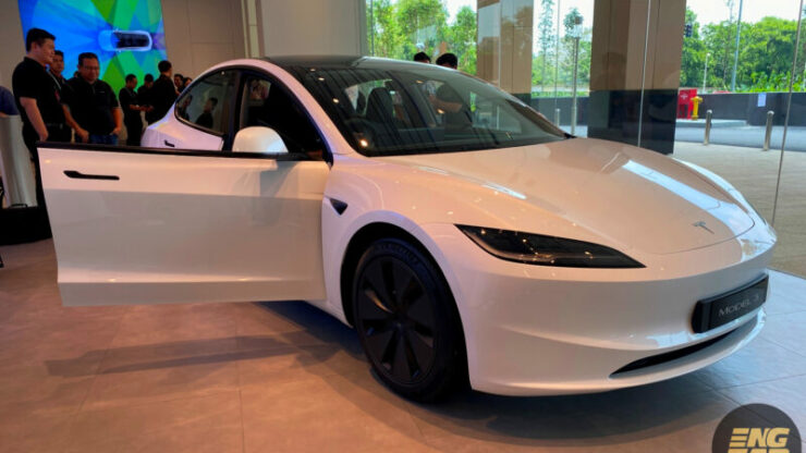 Tesla Model 3 Highland 02