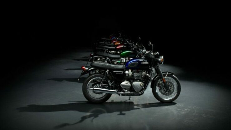 bonneville stealth edition 01