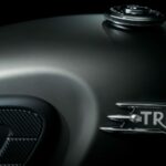 bonneville t120 black silver stealth edition 02