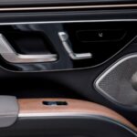 mercedes eqs580 4matic suv 54