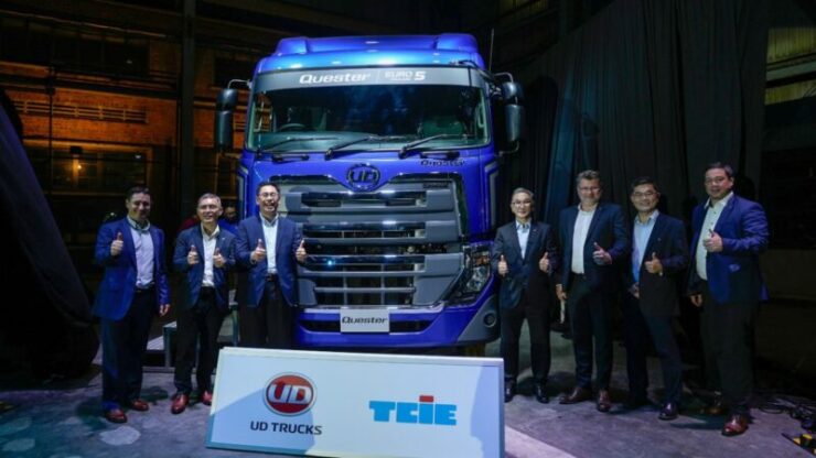 ud truck quester croner 03