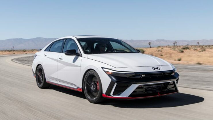 Hyundai Elantra N 2024 02