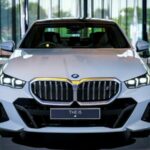 bmw i5 edrive40 official 01