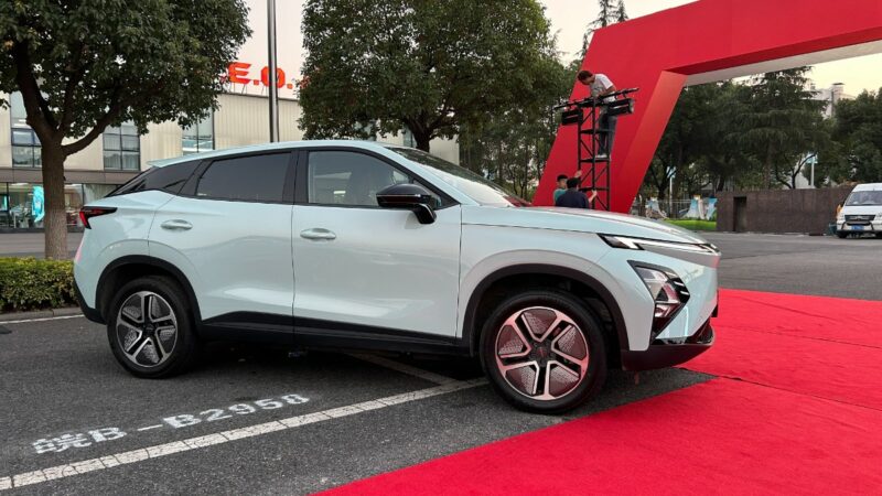 chery omoda 5 thumb