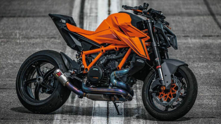 ktm-1390-super-duke-evo-r-2024-5