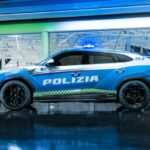 Lamborghini Urus Performante polis Itali 02