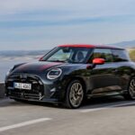 MINI Cooper SE John Cooper Works 02