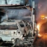 treler kereta lumba terbakar 02