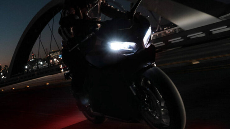 triumph-daytona-660-mekanika-2