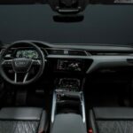 audi sq8 sportback e-tron 02
