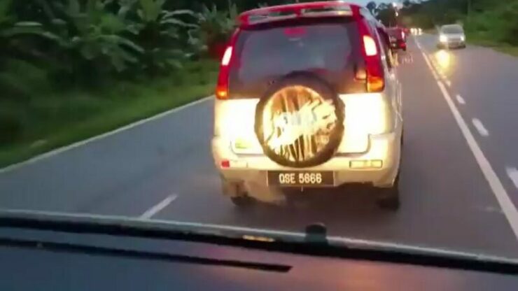 perodua kembara halang ambulans