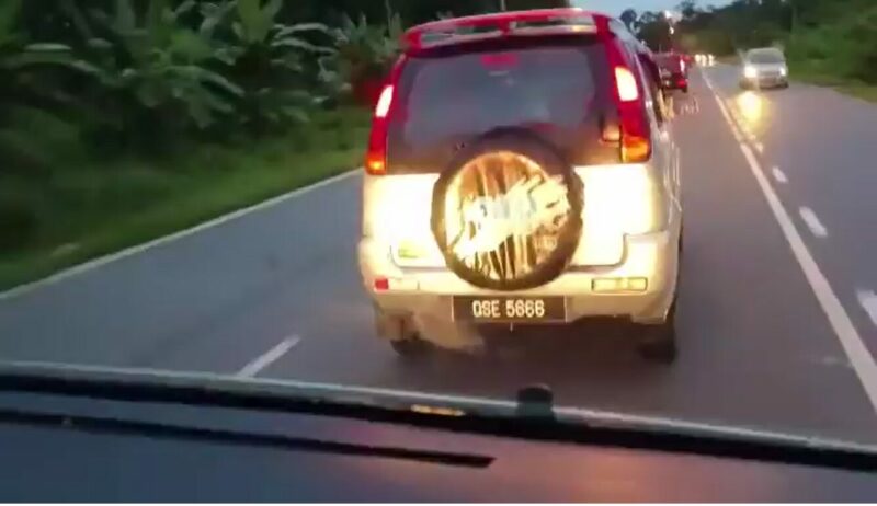 perodua kembara halang ambulans