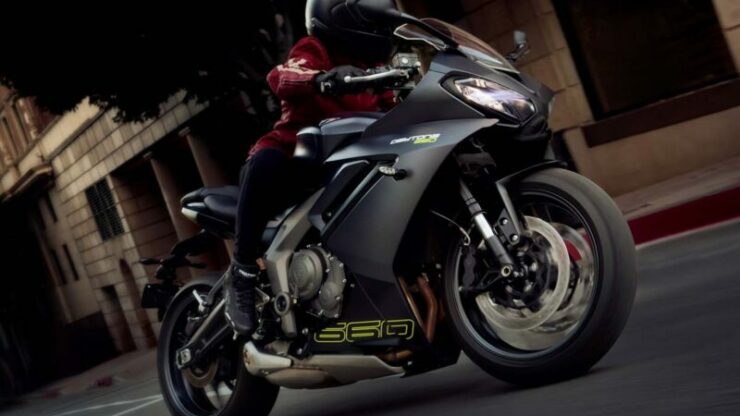 triumph-daytona-660-2024-mekanika-15