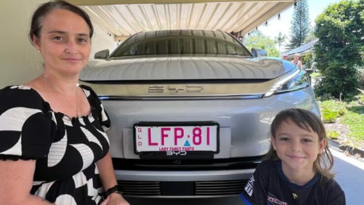 wanita guna byd atto 3 hidupkan mesin dialisis