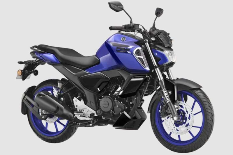yamaha-yzf-r15-india-warna-baru-2