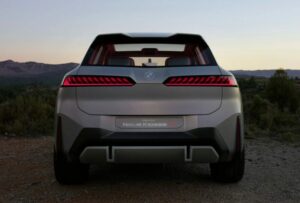 BMW Neue Klasse X 02