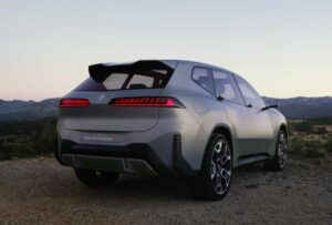 BMW Neue Klasse X 03