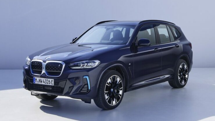 02. The BMW iX3 Final Edition