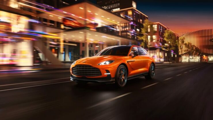 Aston Martin DBX707 2025 04