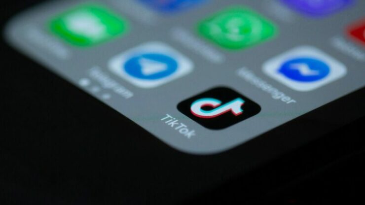 tiktok-solen-feyissa-XfnfMlNpWDo-unsplash