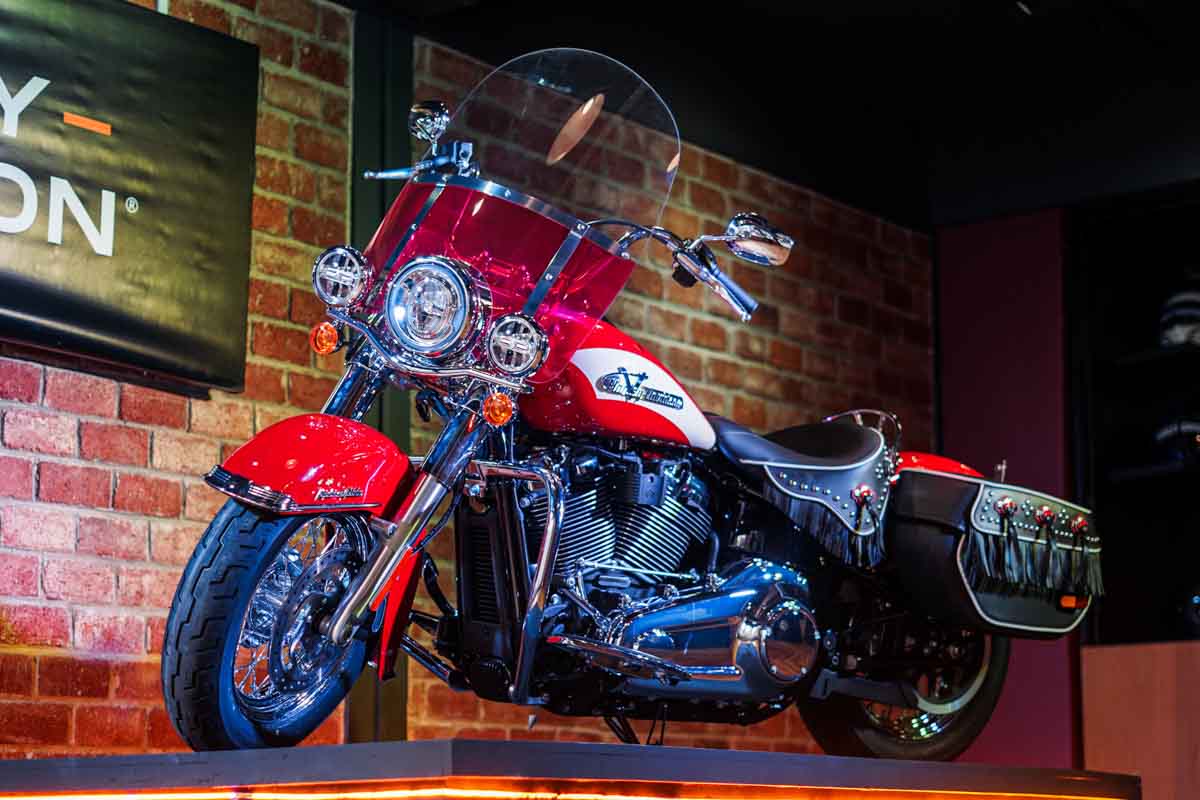 harley-davidson-hydra-glide-revival-2024-8