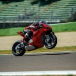 ducati panigale v4 2025 03