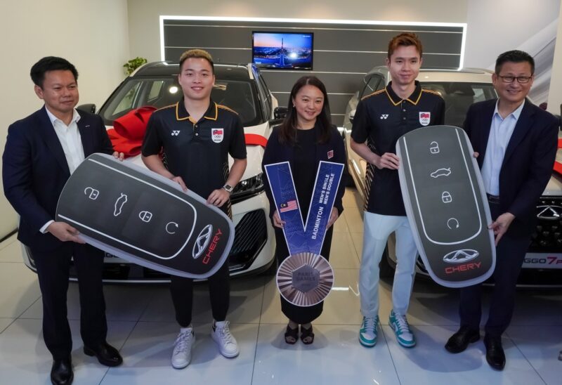 Photo 1 – Chery Olympic Handover
