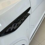 bentley bentayga ewb mulliner v8 17