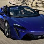 mclaren artura spider 2024 10