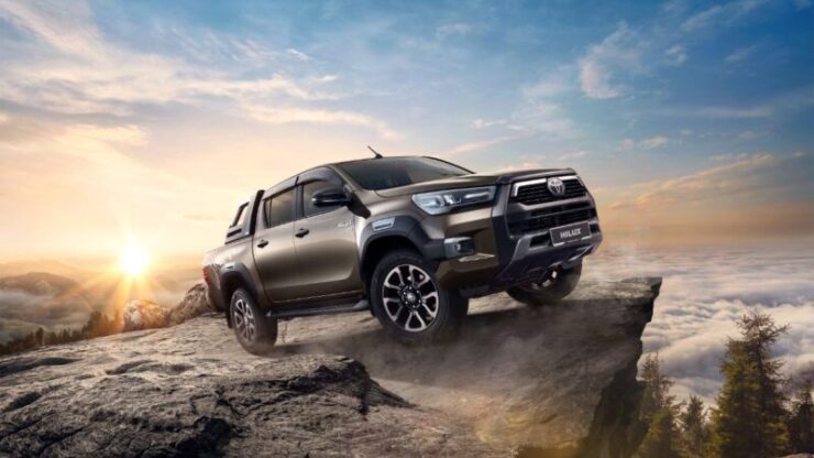 toyota hilux 2024 05