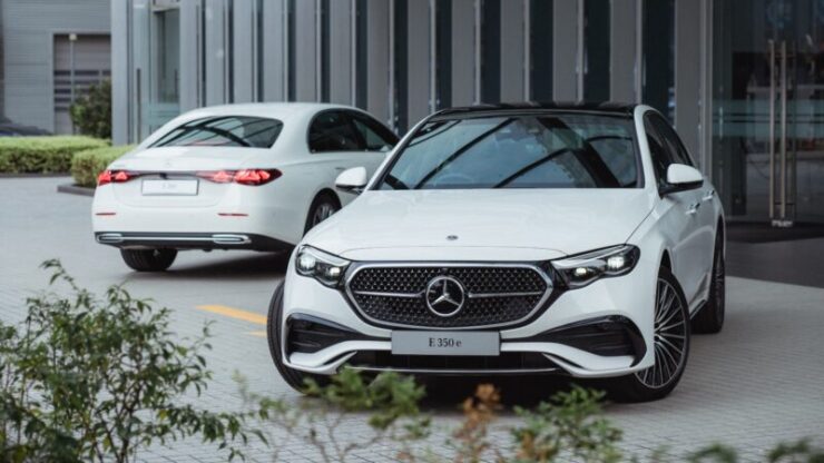 Mercedes-Benz E-Class W214